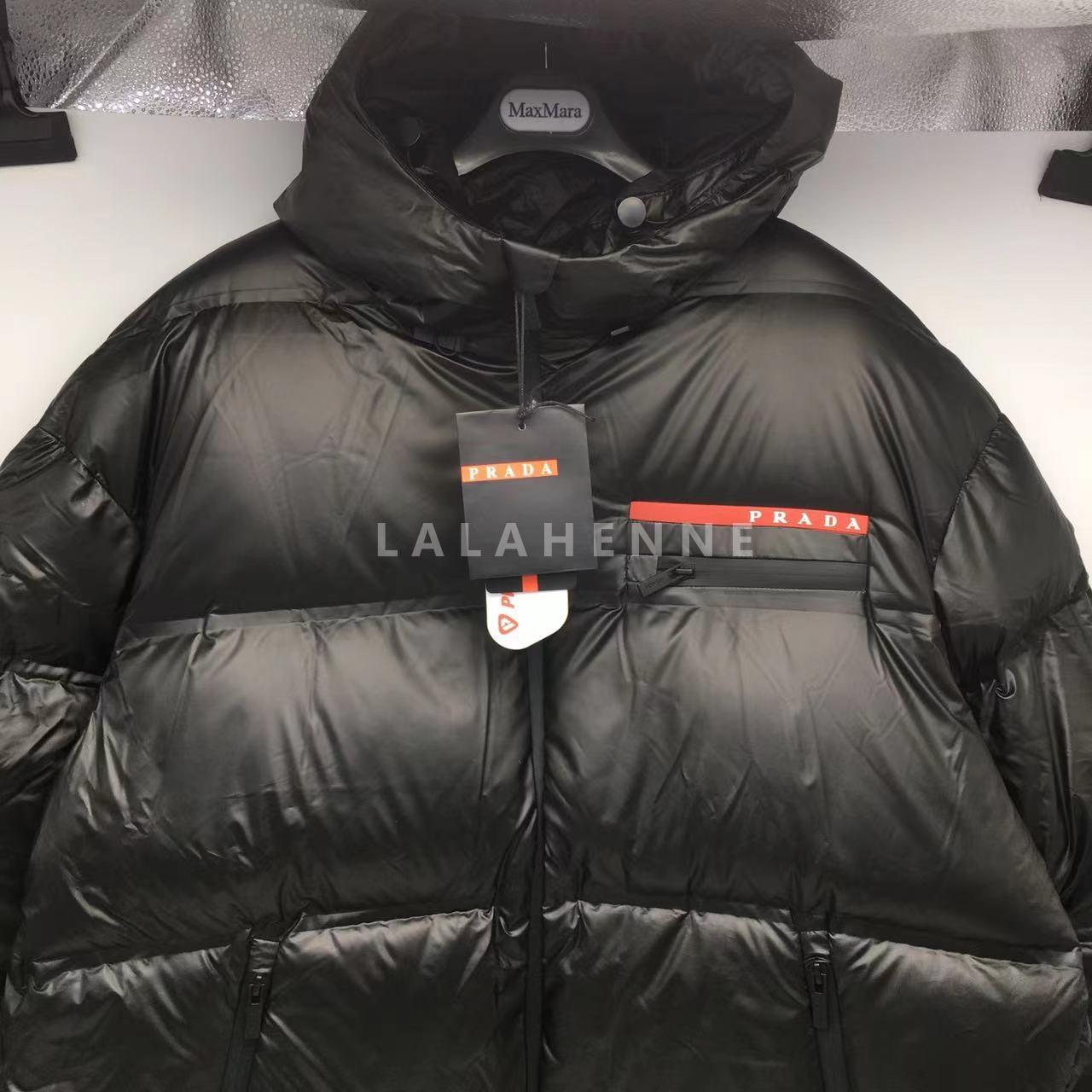 1702004240.5587GzCSmGigCK44 8.jpg
