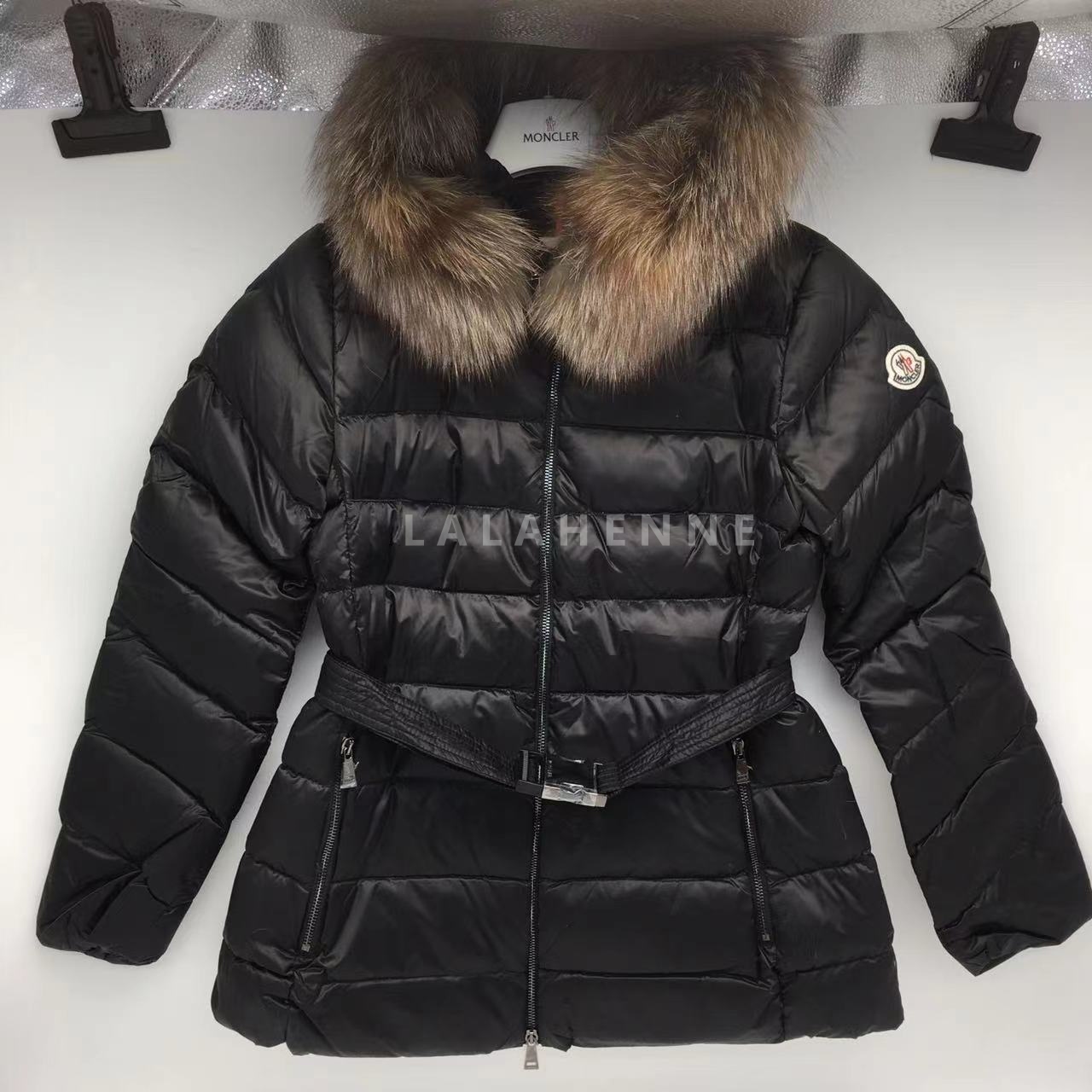 1703038335.829uOmLbqgKgS 12.jpg