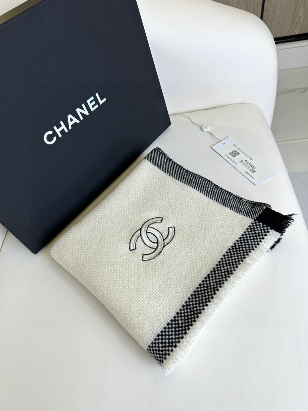 1705203096.5055iDRtLjMWKDCHANEL C 3.jpg