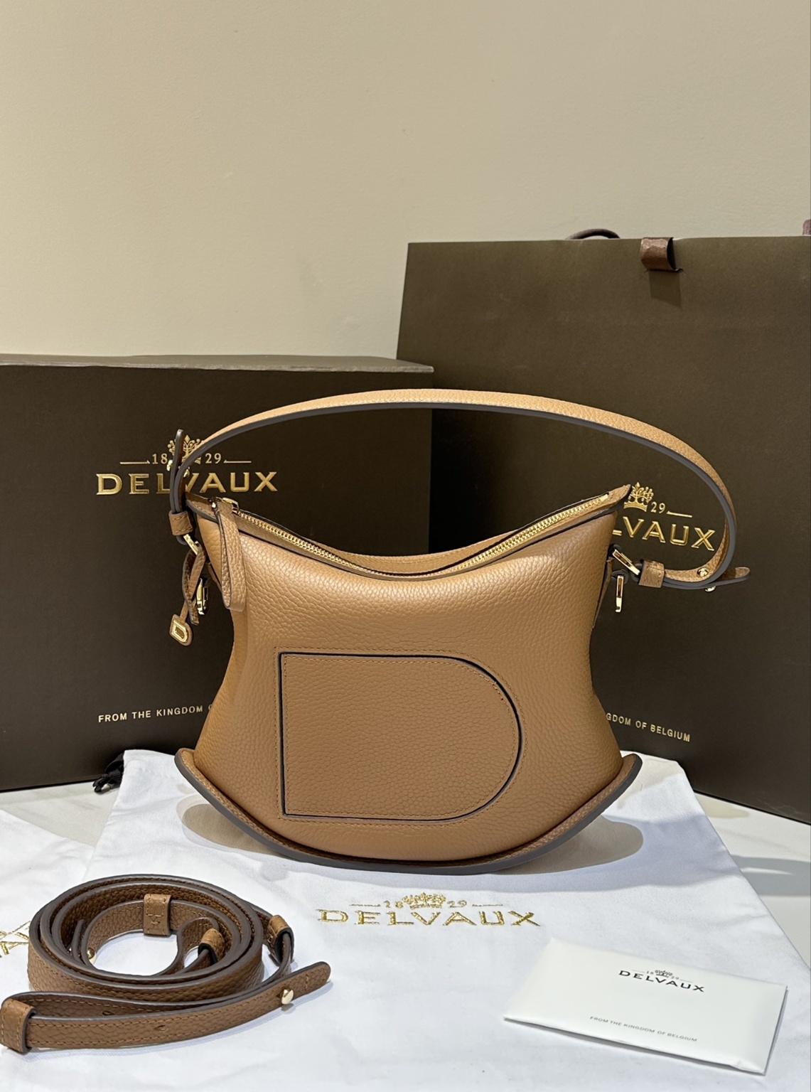 1711860656.2145zCntGIQlAq3-1 3.jpg