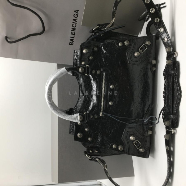 1740131379.3987gCkiFYSizbImage_20250221183907.jpg