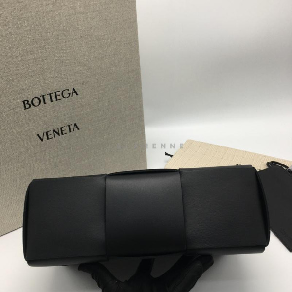 1744293527.1092SANxaBfQqibatch_Image_20250410225133.jpg