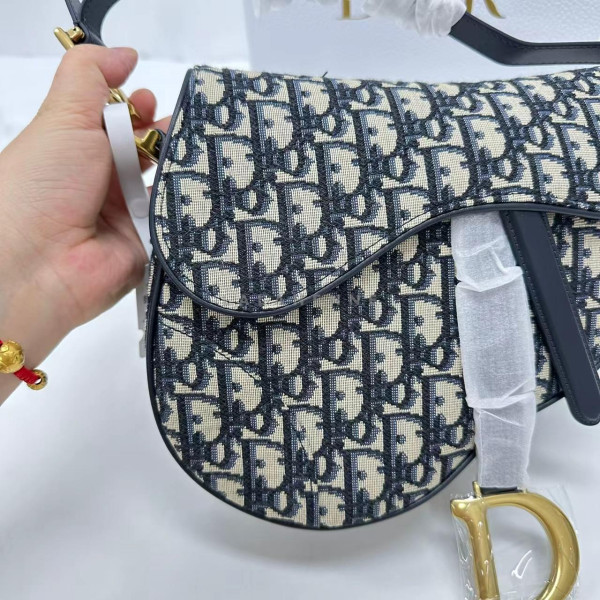 1761531987.1605DWxJQraLZvImage_20251026195007_4825_22.jpg