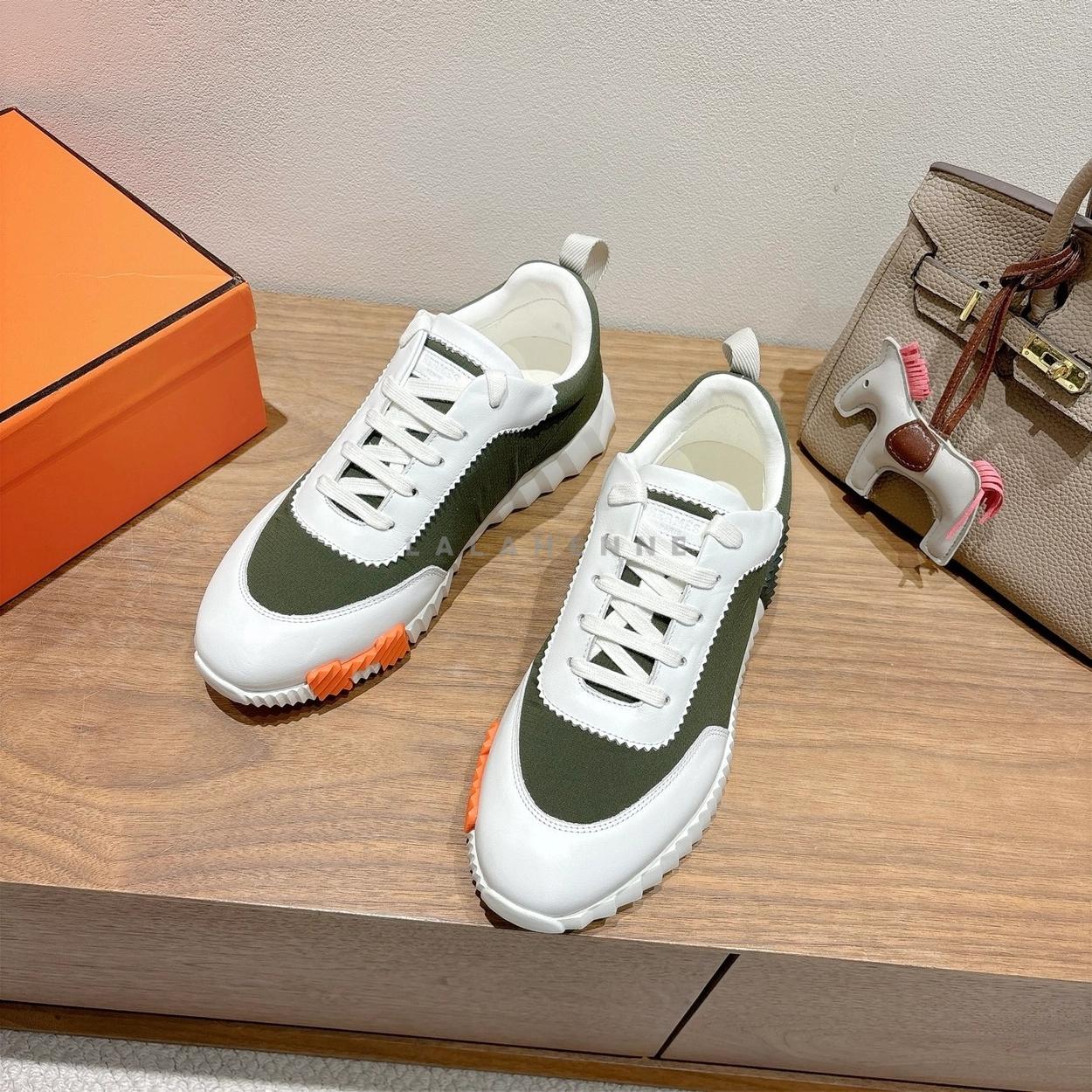 1763097282.7536KlfzBScWOgDM_20251114121128_002.jpg