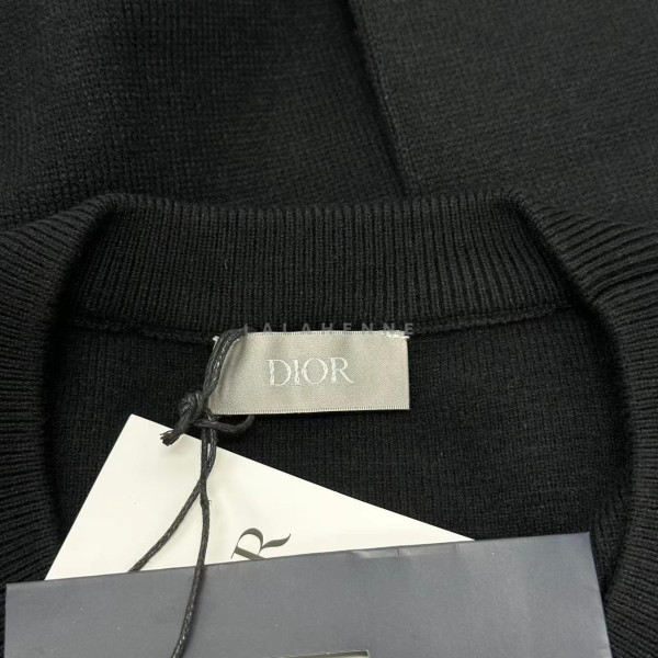 1762997618.3034sbFFBXrvETImage_20251112165336_7166_22.jpg