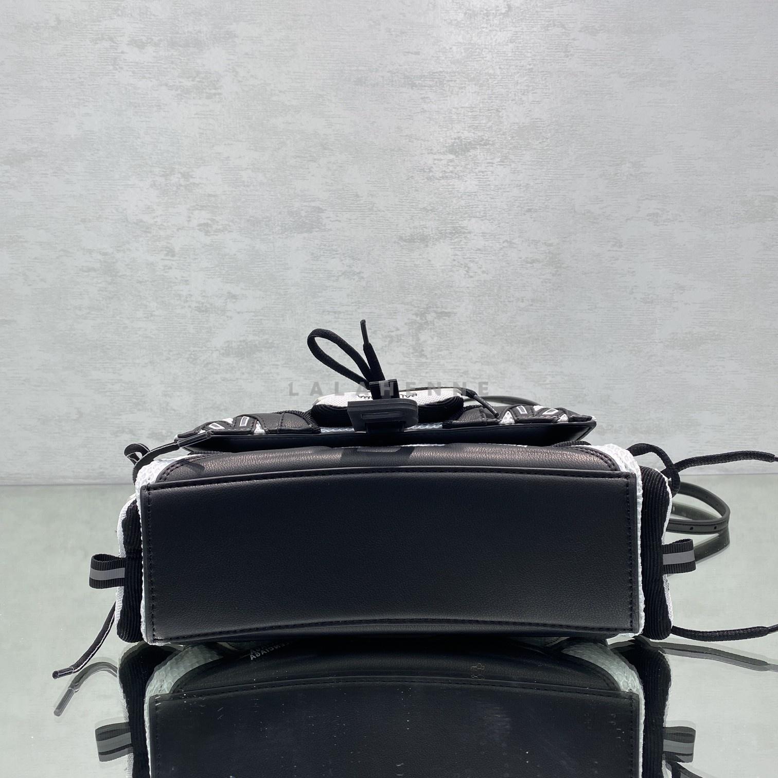 1767148327.9281kYzqAHooIMDM_20251231113058_004.jpg
