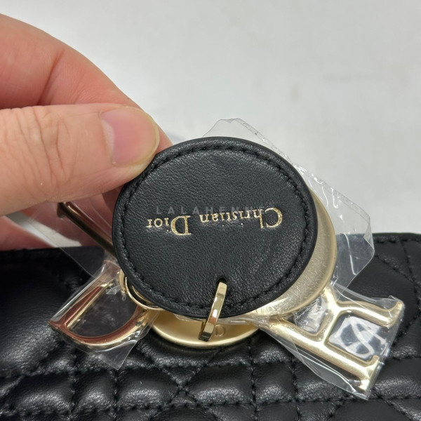 1767553230.1397GHROqtDQMXImage_20260104210644_11987_14.jpg