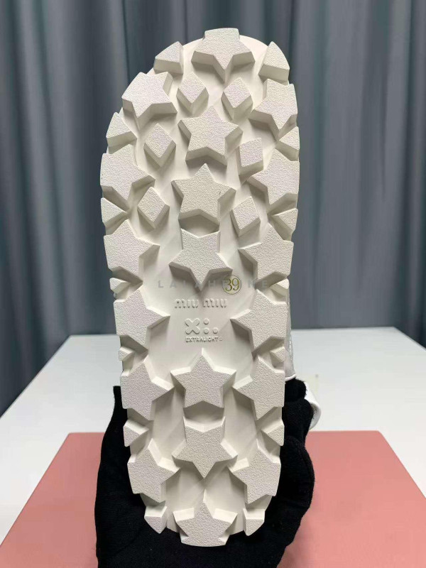 1774584920.1629fQEeugJxTTImage_202603271256003.jpg