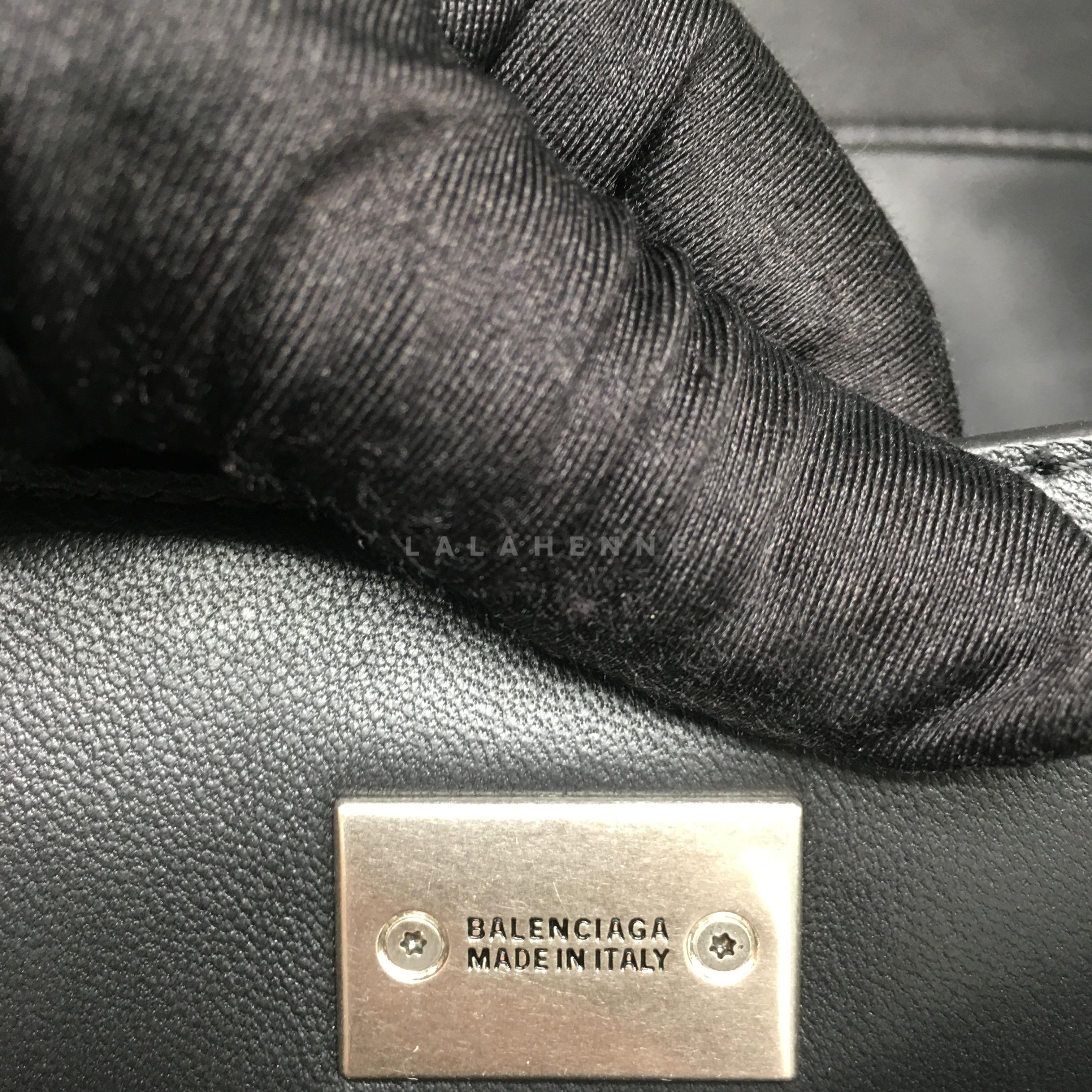 1780316352.6261kSxlxFRRIt 1.jpg