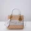 디올 LADY DIOR 미디엄 백 24cm