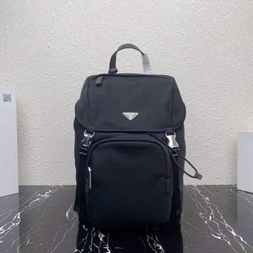 프라다 리나일론 백팩 2VZ135