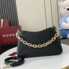 구찌 GG 엠블럼 스몰 숄더백 815263