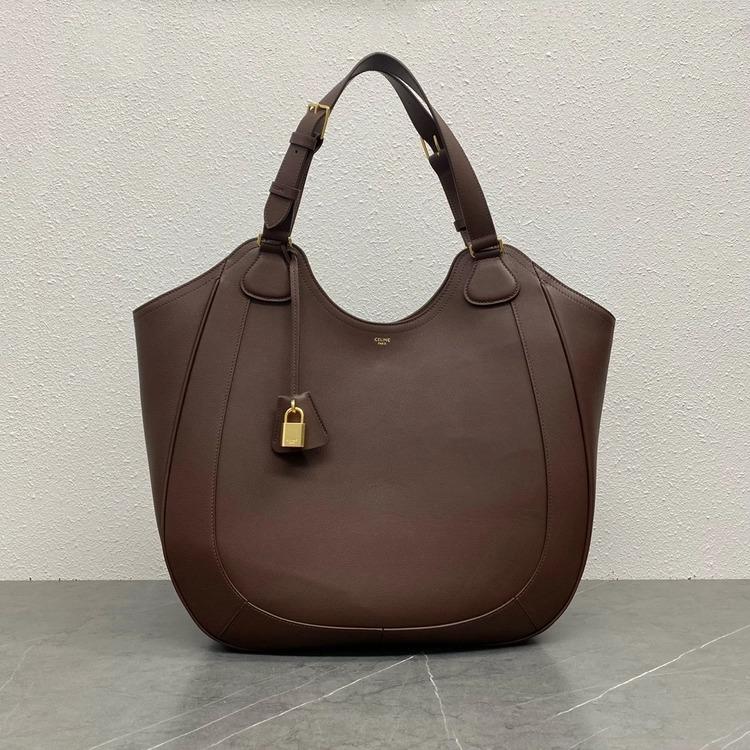 셀린느 MEO 메오 수플 레더 토트백 119353