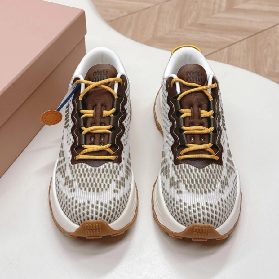 미우미우 2025 테크니컬 스니커즈