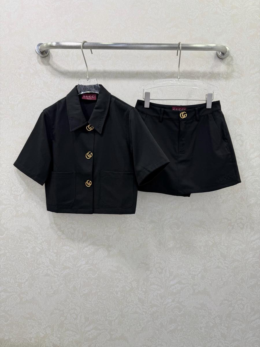 구찌 26SS 스커트 셋업