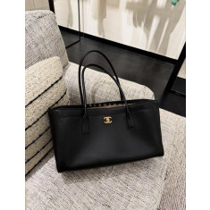 샤넬 26ss 서프백