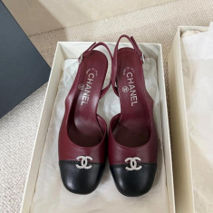 샤넬 26C CC장식 투톤 펌프스 8cm