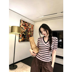 디올 스트라이프 브이넥 반팔 (2컬러)