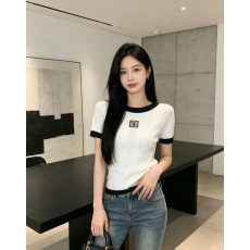샤넬 앞로고 배색 니트 (2컬러)