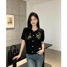 미우미우 플라워 반팔 가디건 (2컬러)