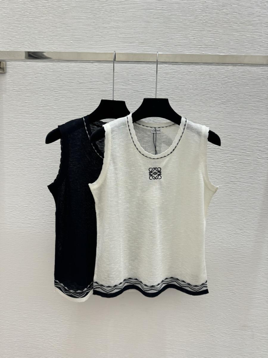 로에베 민소매 나시 니트