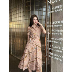 루이비통 26ss 플레어 원피스
