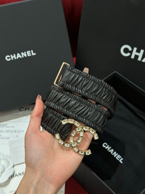 CHANEL 샤넬 CC로고 셔링 레더 벨트 (해외최상급)