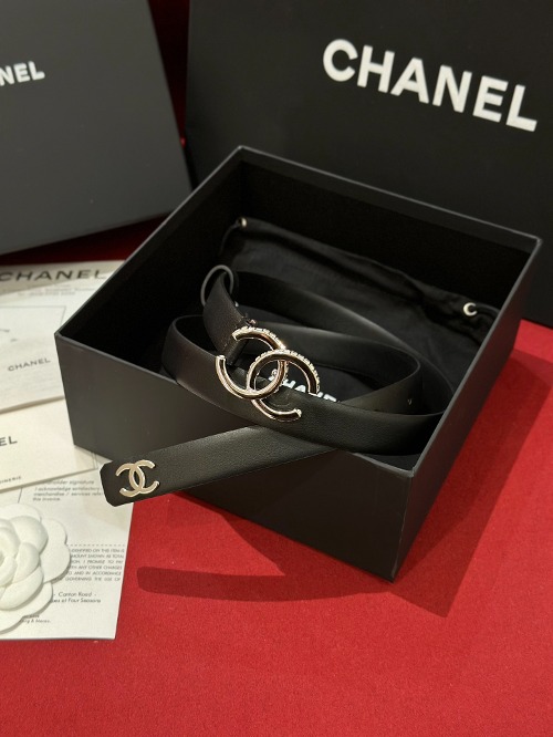 CHANEL 샤넬 CC로고 레더 벨트 (해외최상급)