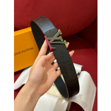 LOUIS VUITTON 루이비통 LV 이니셜 40mm 리버서블 벨트