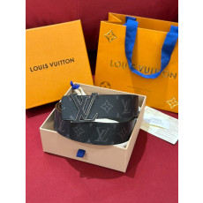 LOUIS VUITTON 루이비통 LV 이니셜 40mm 리버서블 벨트