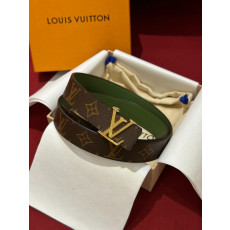 LOUIS VUITTON 루이비통 LV 이니셜 30mm 리버서블 벨트