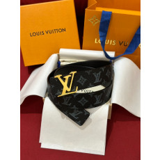 LOUIS VUITTON 루이비통 LV 이니셜 40mm 리버서블 벨트
