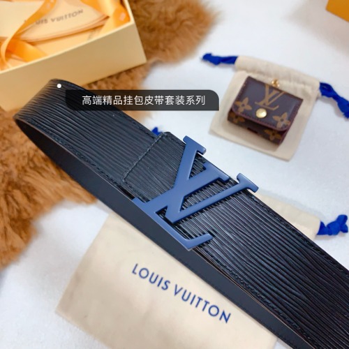 LOUIS VUITTON 루이비통 LV 이니셜 40MM 리버시블 벨트