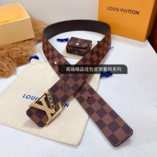 루이비통 LV 이니셜 40MM 리버시블 벨트
