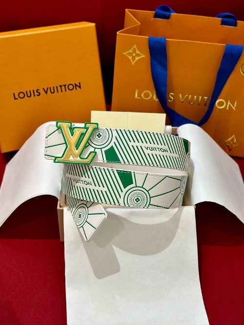 LOUIS VUITTON 루이비통 LV 임프린트 (LV Imprint) 40mm 리버서블 벨트