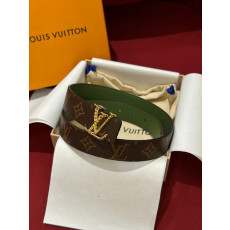 LOUIS VUITTON 루이비통 LV 이니셜 30mm 리버서블 벨트