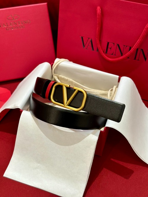 VALENTINO 발렌티노 VLogo Signature 30 리버서블 레더 벨트 5W2T0T15ZFRC34