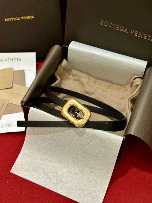 BOTTEGA VENETA 보테가 여성 체인 링크 벨트 715855