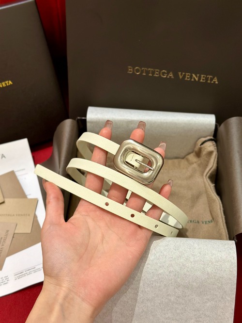BOTTEGA VENETA 보테가 여성 체인 링크 벨트 715855