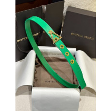 BOTTEGA VENETA 보테가 트라이앵글 레더 여성 벨트