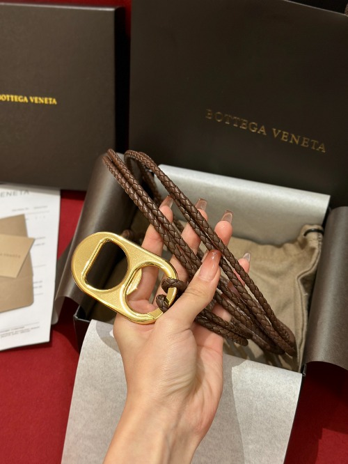 BOTTEGA VENETA 보테가 가죽 로프 벨트 715640