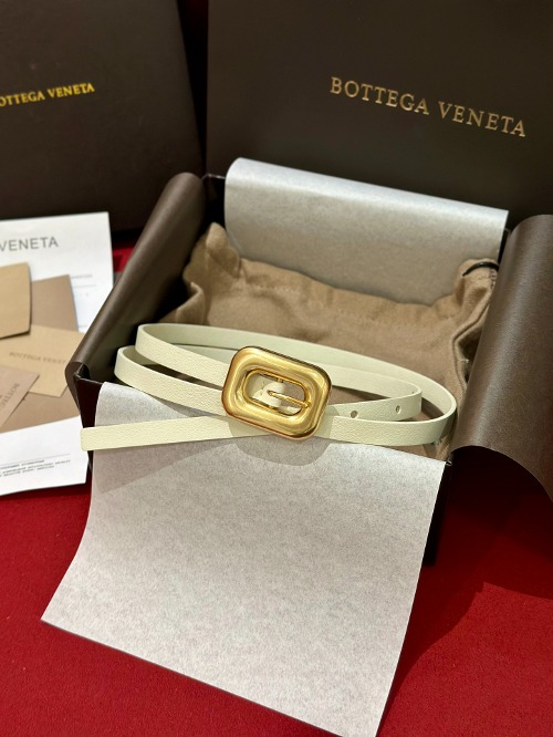 BOTTEGA VENETA 보테가 여성 체인 링크 벨트 715855