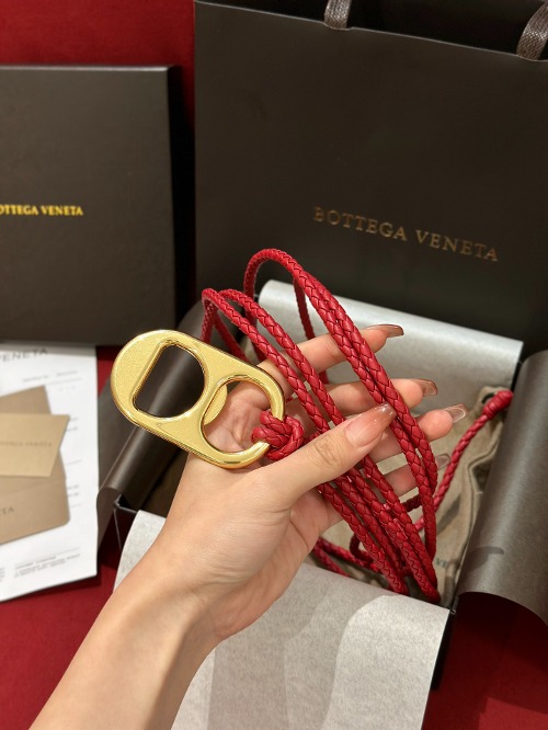 BOTTEGA VENETA 보테가 가죽 로프 벨트 715640