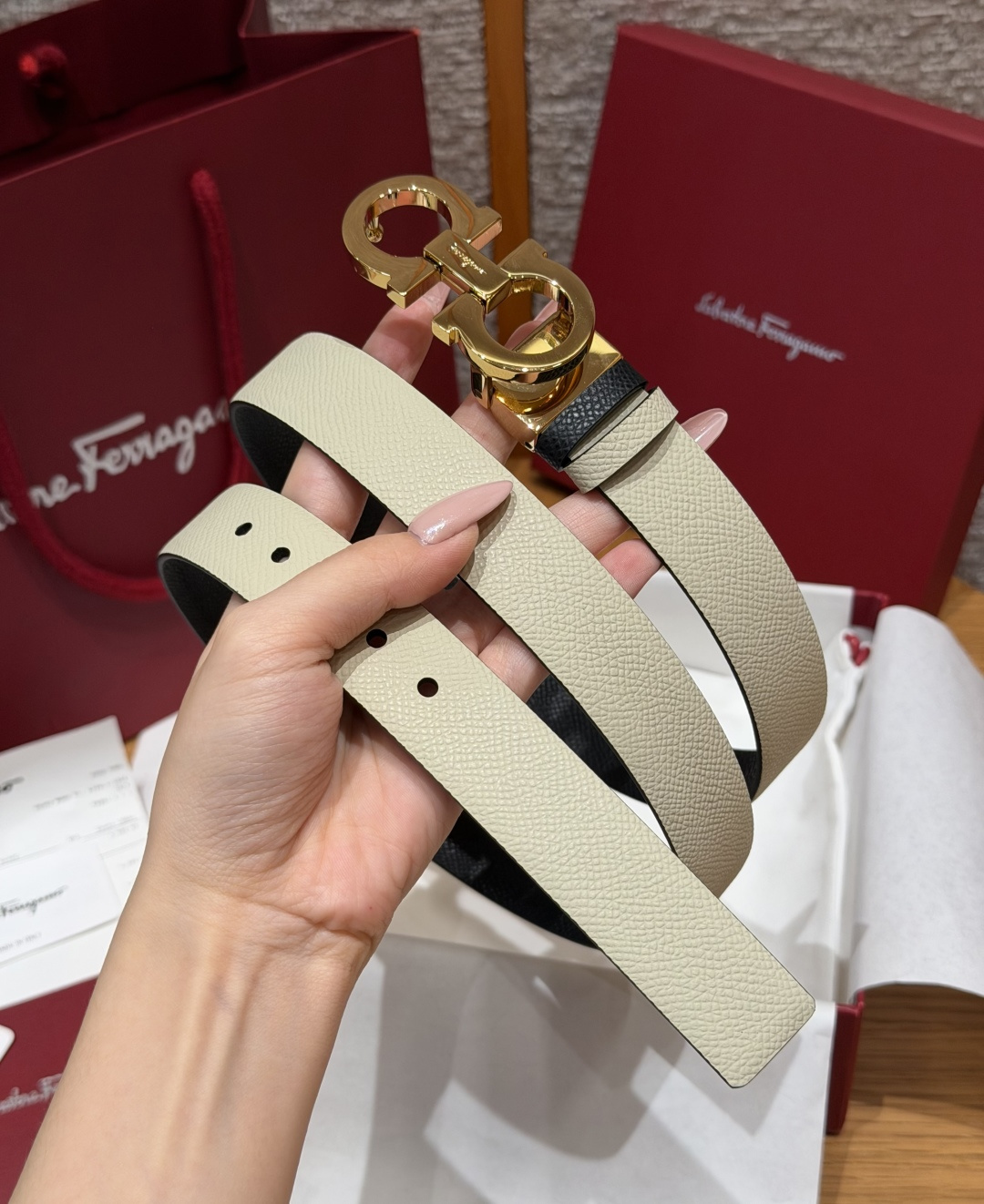 페라가모 양면 간치니 벨트 - 2.5