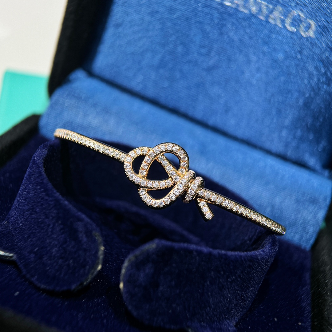 티파니앤코 TIFFANY&Co. 우븐 큐빅 키 팔찌