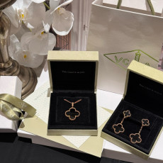 Van Cleef 블랙 오닉스 목걸이/귀걸이 SET
