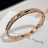 Van Cleef & Arpels 뻬를리 스위트 클로버 브레이슬릿 팔찌