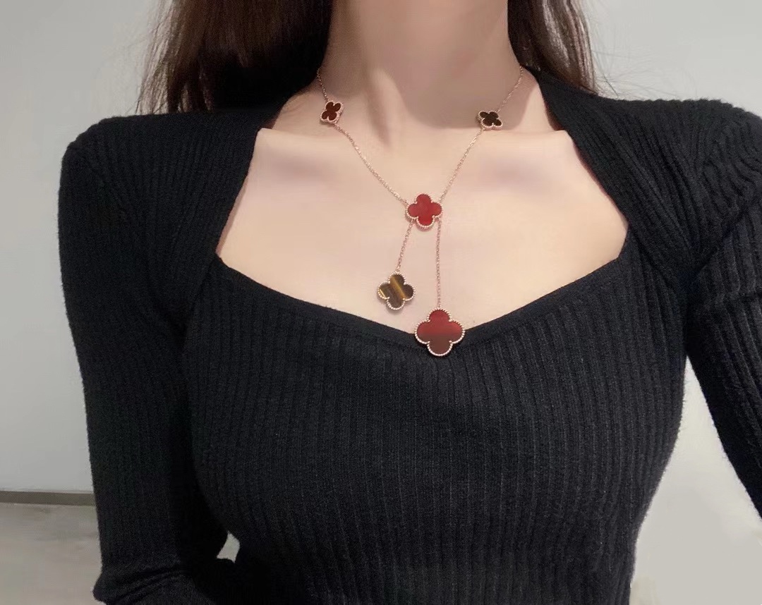 Van Cleef 비즈사이즈 네잎 클로버 목걸이