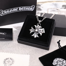 Chrome Hearts 크롬 절미 목걸이