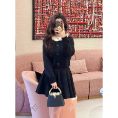 루이비통 2026 이른 봄 프릴 숄 카라 가디건